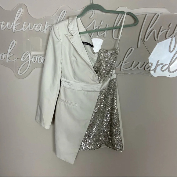 elle zeitoune Alexa Asymmetric Sequin Dress 17055 - Picture 5 of 13